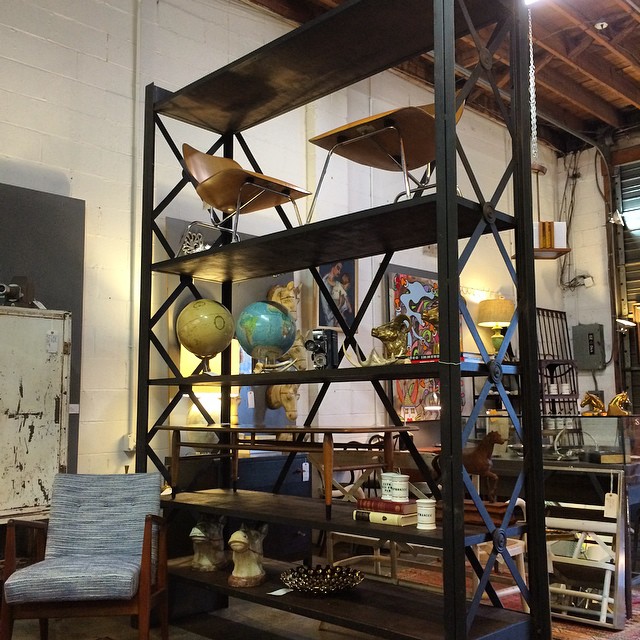 Scout Antique and Modern / Kentucky